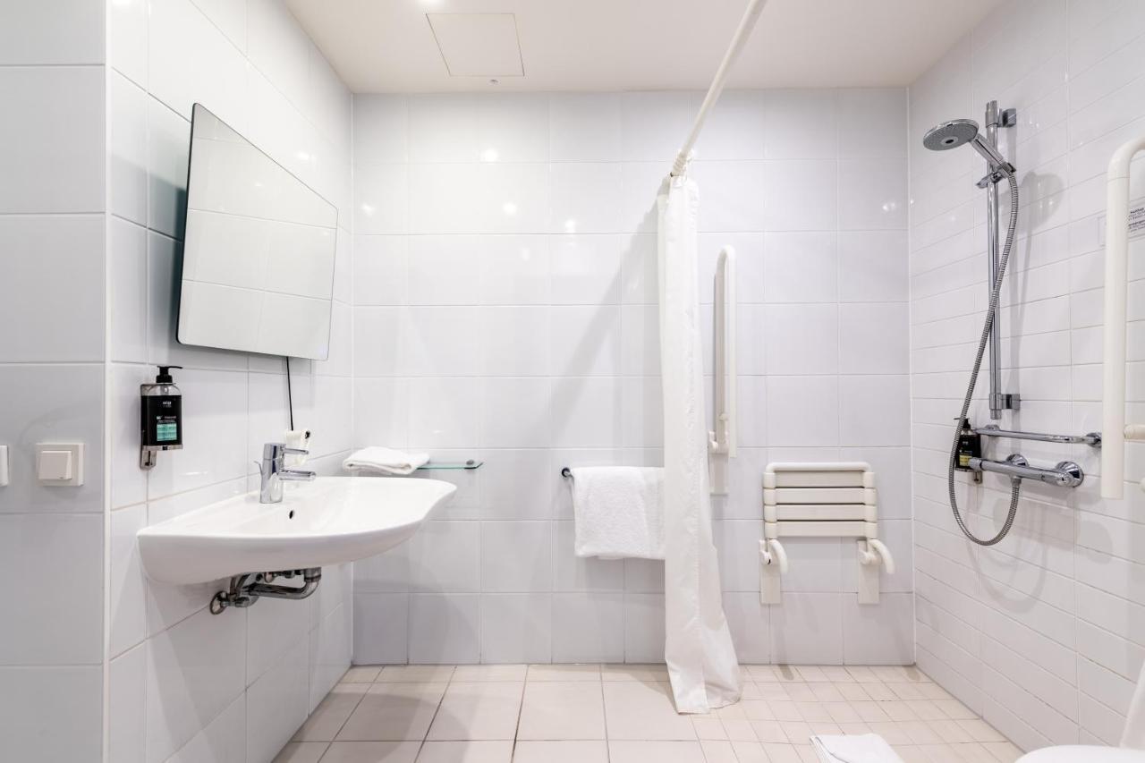 Premier Inn Frankfurt City Centre Frankfurt am Main Bagian luar foto