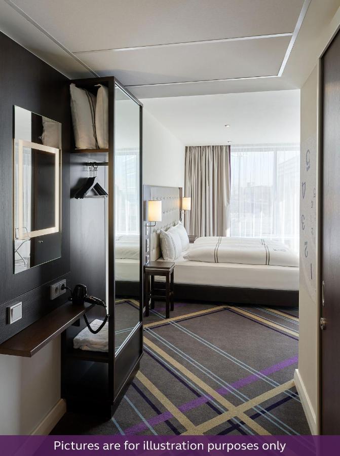 Premier Inn Frankfurt City Centre Frankfurt am Main Bagian luar foto